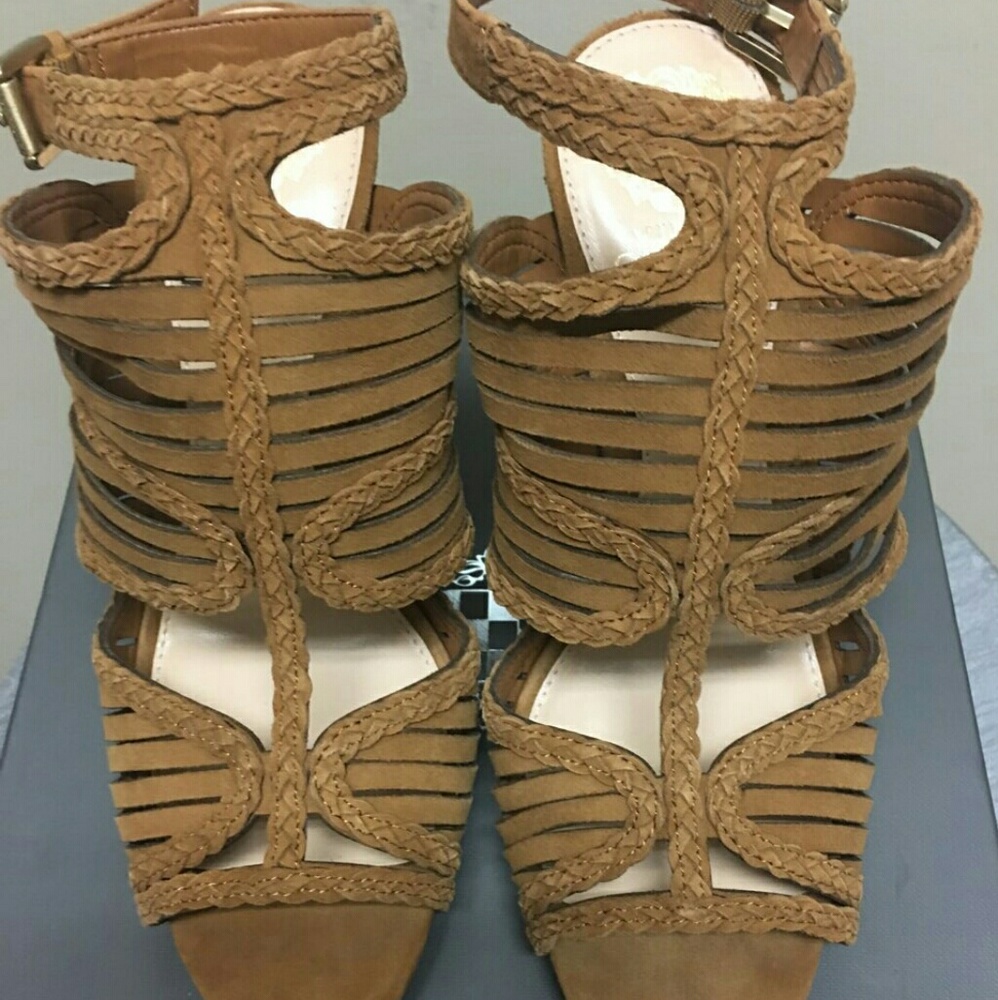 Vince Cumuto Sandal